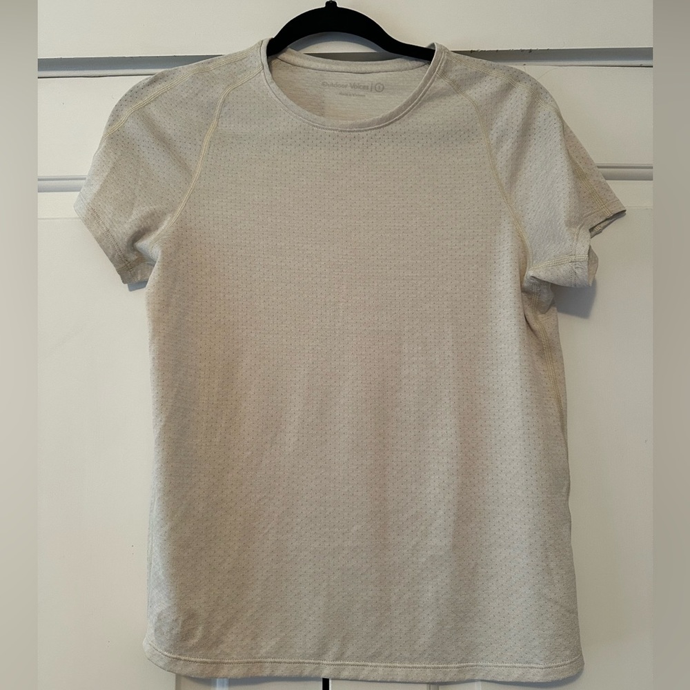 Outdoor Voices tee